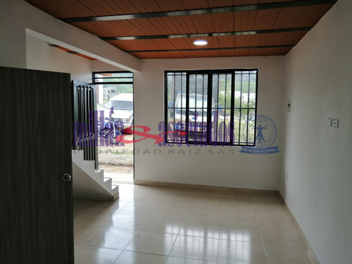 Casa Dúplex En Venta Sector Piamonte Dosquebradas/6440254 (52066).