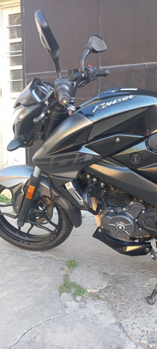 Imagen 2 de 4 de Bajaj Rouser Ns 200