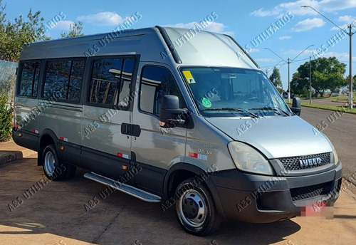 Iveco Daily 55c17 Ano 2013 Executiva 20l Motor Novo Ref 681