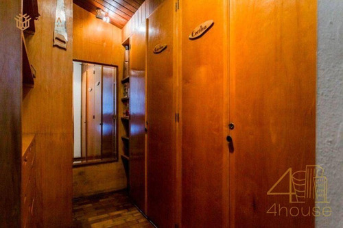 Imagem 10 de 30 de Casa À Venda Na Rua Willie Davids, 595 Vila Capivari, Campos Do Jordão. 450 M², 5 Dormitórios, 3 Suítes, Adega, Piscina, Sauna, Jogos E 6 Vagas. - Ca0608