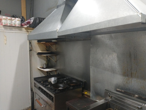 Bar Equipado Y Funcionando