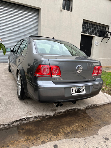 Volkswagen Bora 1.8 Highline T 180cv Cuero