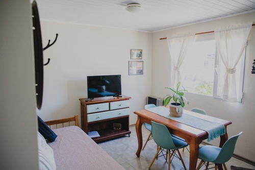 Imagen 1 de 13 de La Casita Del Centro, Alquiler, Alojamiento Turístico Por Día En Esquel,