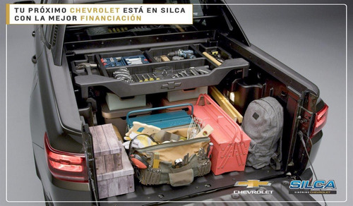 Imagen 21 de 25 de Chevrolet Montana Imágenes Ilustrativas 2023 Rojo 0km