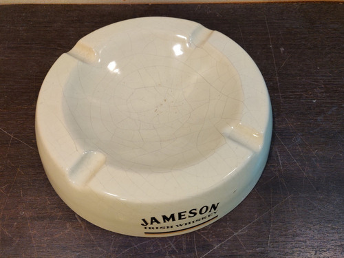 Imagen 2 de 7 de Cenicero Whiskey Jameson Legitimo Coleccion Unico Cerámica