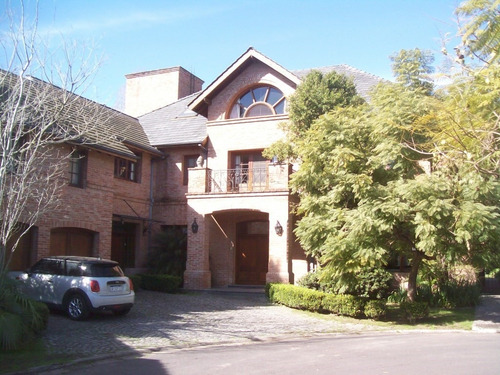 Imagen 1 de 30 de Casa En Venta Ubicado En Altos De La Horqueta (san Isidro), Zona Norte
