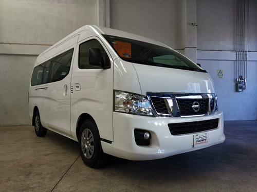Imagen 2 de 14 de Nissan Urvan 2.5 15 Pas Amplia Aa Mt