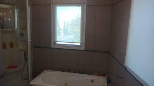 Imagen 16 de 16 de Venta Excelente Casa 4 Dormitorios Al Lago Castores