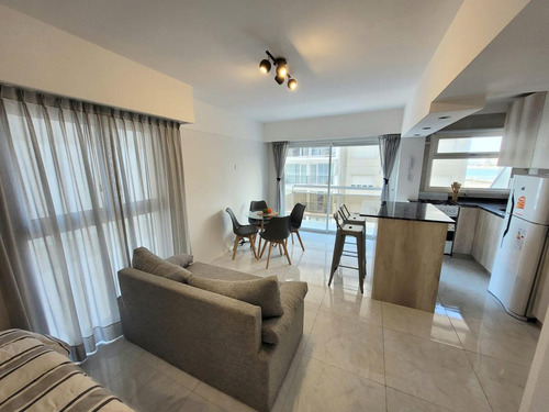 Imagen 2 de 30 de Reservado Departamento En Venta 1 Ambiente Con Balcon Y Vista Lateral Al Mar - Centro Mar Del Plata