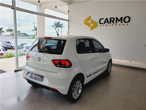 Imagem 4 de 6 de Volkswagen Fox 1.6 Msi Total Flex Connect 4p Manual