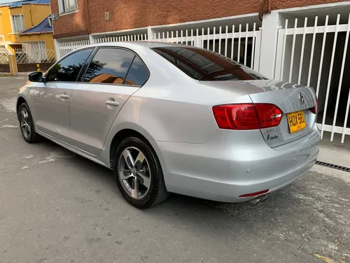 Volkswagen Jetta 2.0 Trendline 5 p
