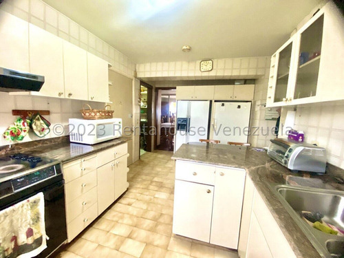 Pent House En Venta, En Santa Rosa De Lima, Mls #24-11868