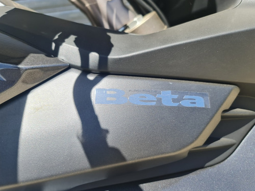 Imagen 7 de 11 de Beta Zontes X2 310