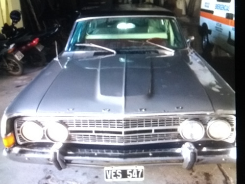 Ford Fairlane