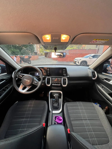 Kia Sonet 1.5 Vibrant At (Ivt)