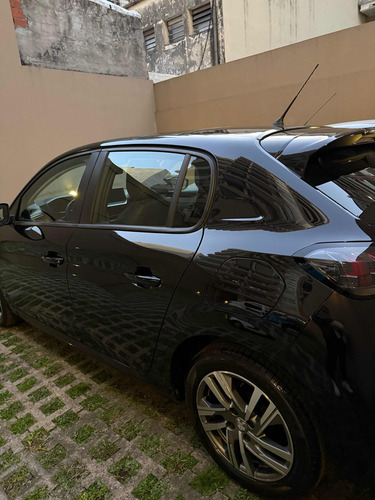 Peugeot 208 1.6l Feline Tiptronic