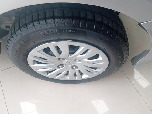 Imagem 10 de 12 de Ford Ka Sedan Ka 1.5 Sedan Se 12v Flex 4p Mec. Flex Manual