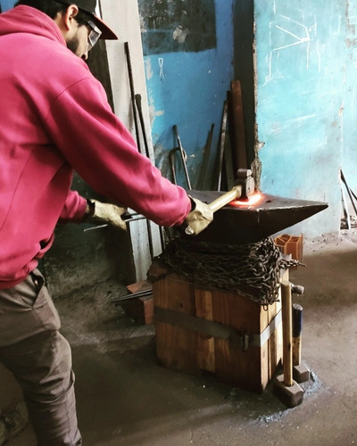 Imagen 2 de 5 de Forja Tu Cuchillo En 2 Clases. Hermosa Experiencia P/ Regalo