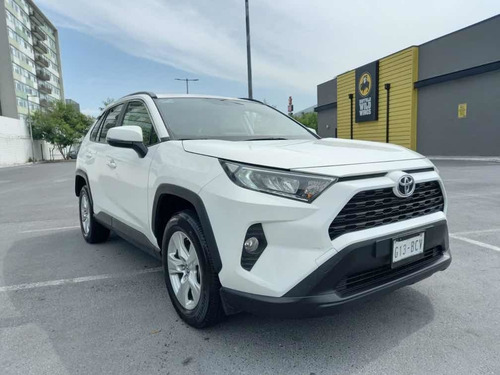 Imagen 5 de 15 de Toyota Rav4 2019 2.5 Xle 4wd At 204 Hp