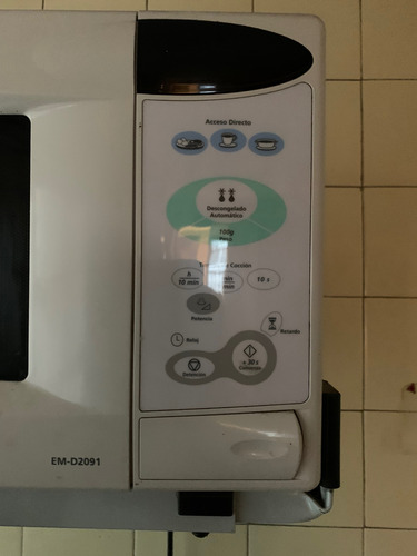 Horno Microondas Sanyo Con Soporte De Regalo (no Hago Envíos (Usado)