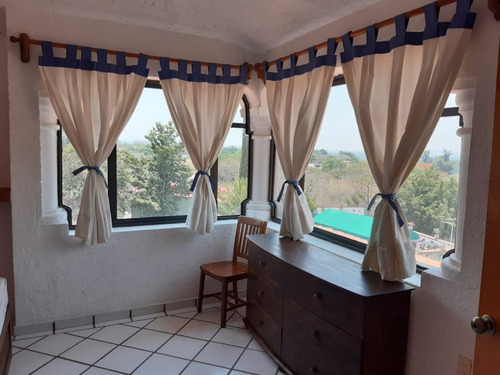 Casa En Privada En Obrera, Tepoztlán, Morelos - Crb-1083-cp
