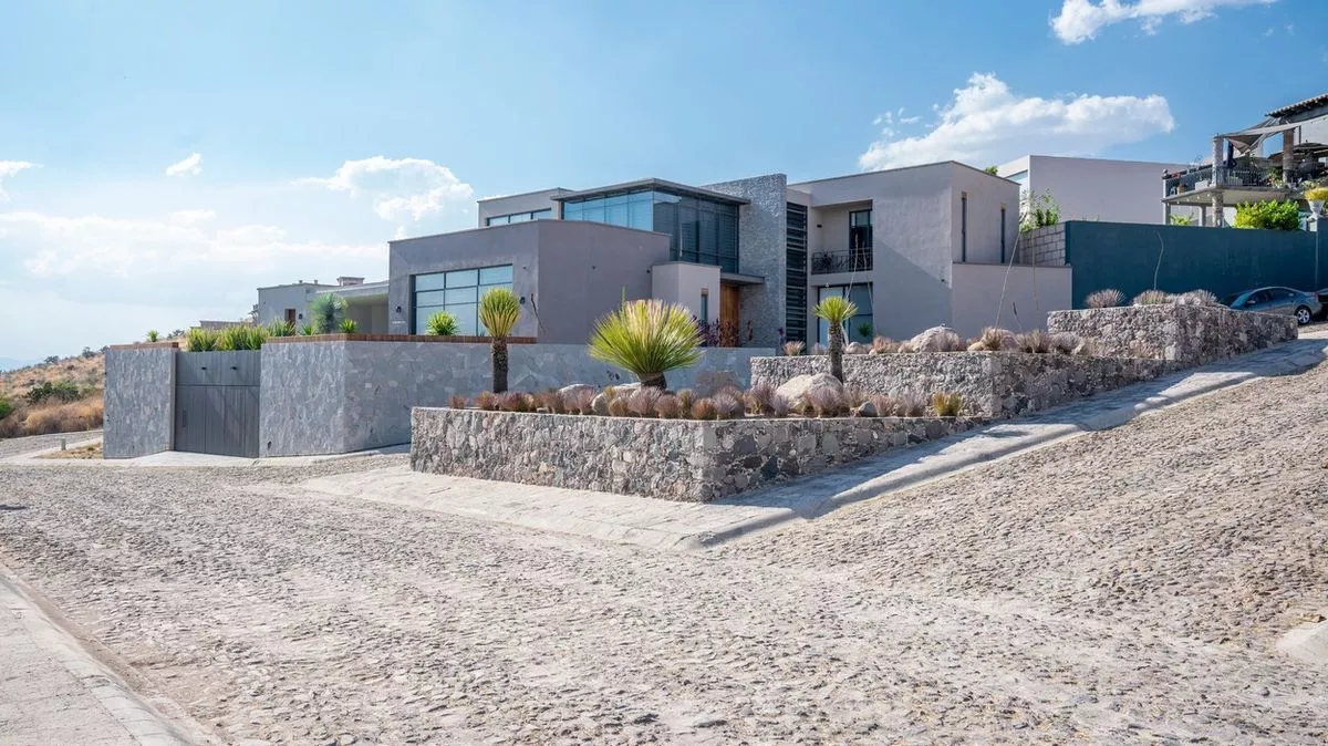 Casa Leponia En Venta, Club De Golf Malanquin En San Miguel