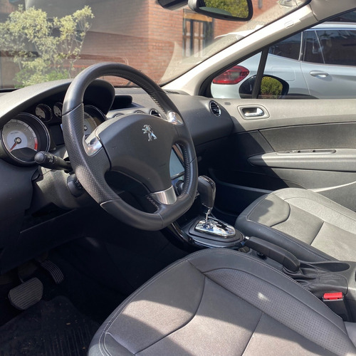 Imagen 12 de 17 de Peugeot 308 1.6 Thp Feline Tiptronic