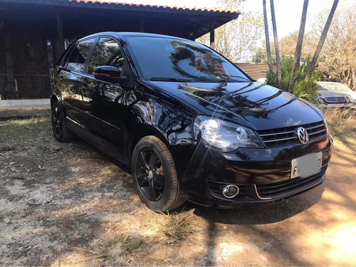 Imagem 2 de 12 de Volkswagen Polo 2014 1.6 Vht Sportline Total Flex 5p