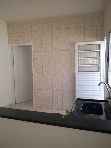 Imagem 5 de 13 de Casa Nova, 02 Dormitorios, 700 Metros Da Pista (2027)