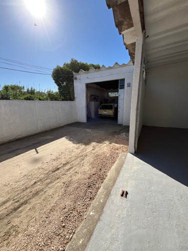 Alquiler Local Comercial Paso De Carrasco Con Cochera 3mts Techos