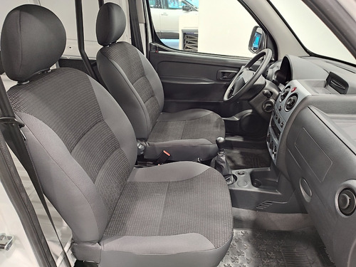 Peugeot Partner 1.6 Hdi Furgon Confort 92