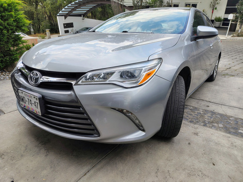 Toyota Camry 3.5 Xle V6 At