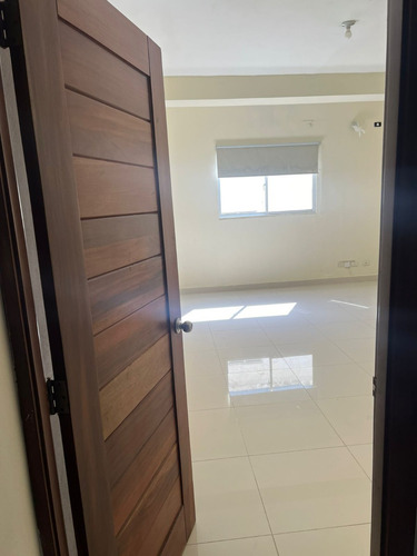 Vendo Condominio Del Parque Iv, Alma Rosa I, Santo Domingo Este