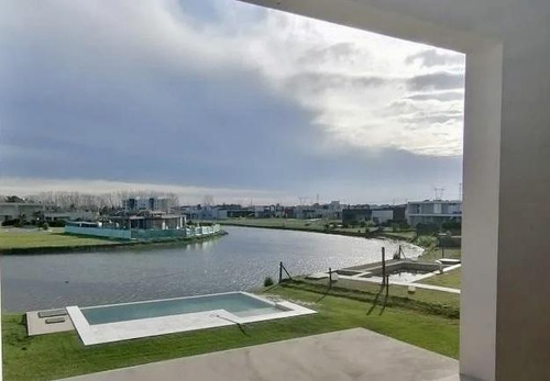 Alquiler Temporario Casa A Estrenar 5 Ambientes C/piscina A La Laguna, Barrio La Alameda Canning