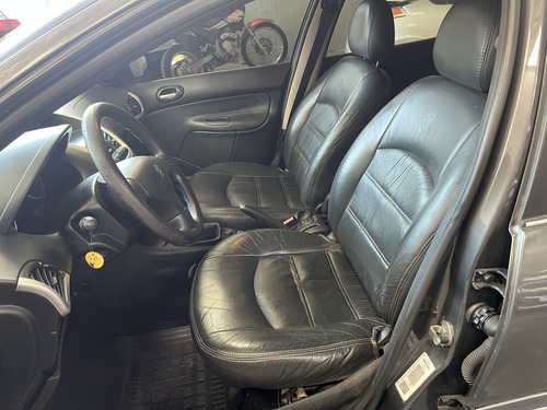 Peugeot 207 1.4 XR PASSION SPORT 8V FLEX 4P MANUAL