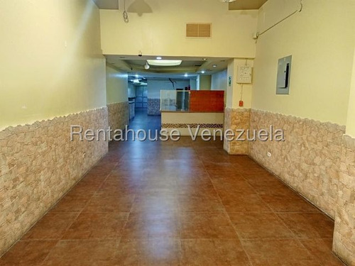 Se Alquila Local Comercial En El Prestigioso C.c.c.t, Este L