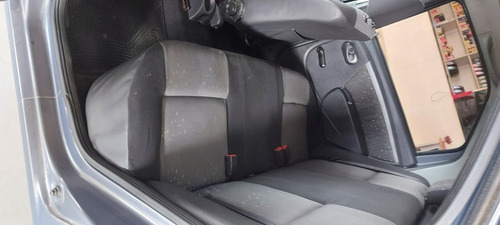 Imagem 12 de 15 de Renault Logan 2012