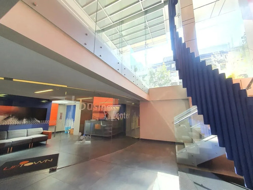 Edificio C/ Moderno Business Center. Metro Alderete En 2028
