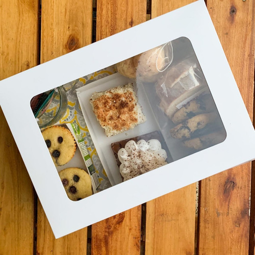 Caja Para Desayuno / Multiuso .c/visor Pack X 30 Unidades