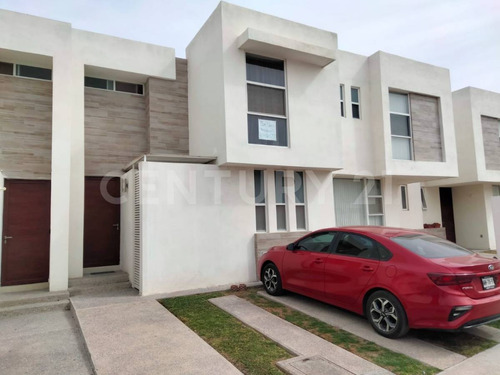 Casa En Venta En Puerta Natura, San Luis Potosí, Slp.