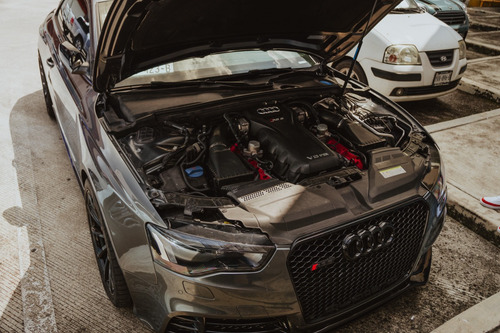 Audi Serie RS 4.2 5 Coupe At