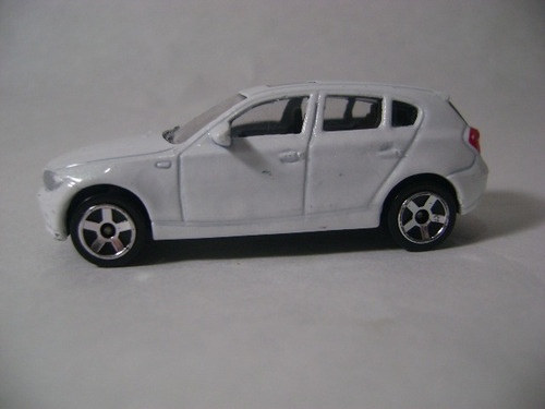 Imagen 1 de 10 de Nico Bmw Serie 1 Blanco Majorette Escala 1/58 (mjr 14)