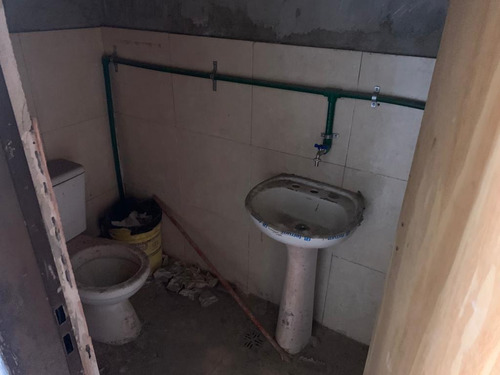 Imagen 7 de 15 de Galpón - Moron Sur - Venta -