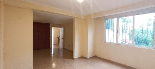 Imagen 17 de 30 de Cálida Y Amplia Casa En Venta - Condominio Privado En Cuajim