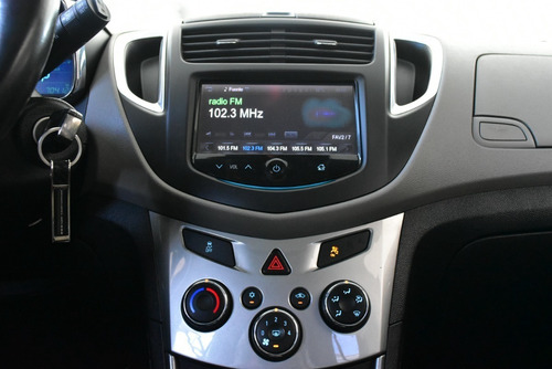 Imagen 14 de 16 de Chevrolet Tracker 1.8 Ltz+ 140cv