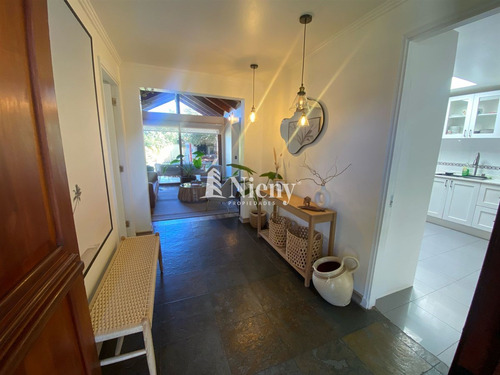 Casa Un Piso 5d 3b En Condominio, Venta San Juan Machalí