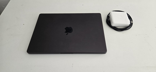 Apple Macbook Pro 14  M3 Max 36gb De Ram 1tb Ssd Space Black Negro (Usado)