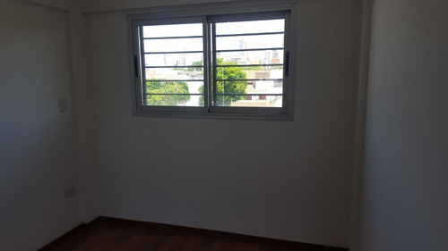 Imagen 5 de 8 de Departamento En Venta En Lomas De Zamora Oeste