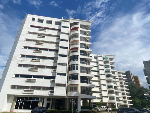 130 M2 Venta De Apto Mañongo Conj  La Trinidad  21020