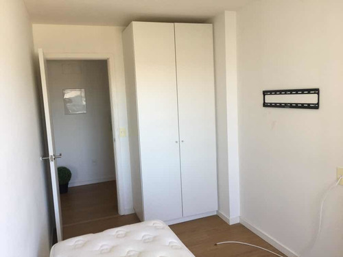 Dueño Vende Apto 2 Dormitorios 6 Meses De Uso Semi Equipado
